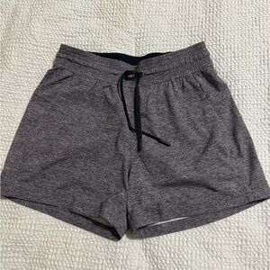 lululemon spring break shorts